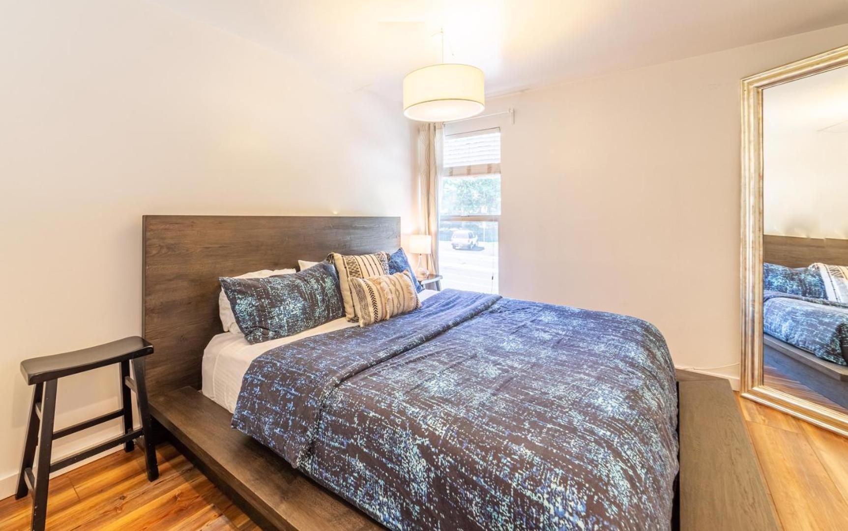 #329 - Fab Modern Mountain Retreat Urban Design, Steps From Canyon * Mammoth Lakes